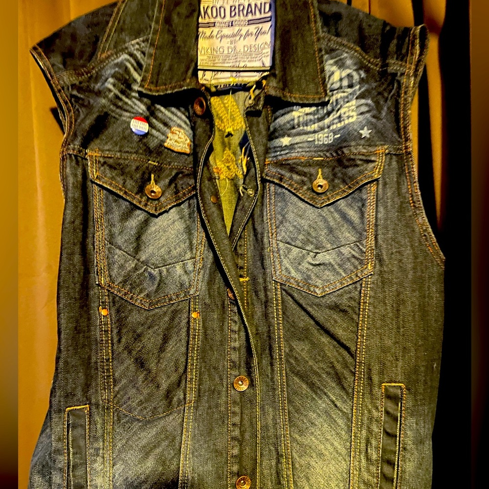 Akoo bluejean vest